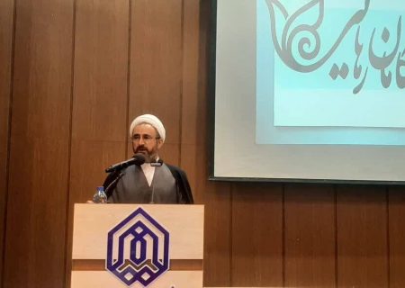 امام راحل با نگاه ژرف خود برای پاسداری از انقلاب بسیج را ابداع کرد