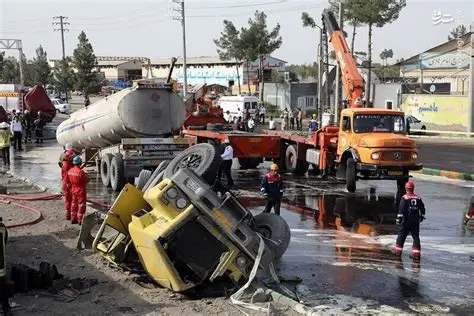 واژگونی تریلی حامل مازوت در ایلام قربانی گرفت