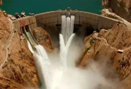 رهاسازی آب از سد مخزنی میمه
