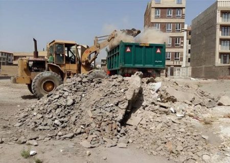 جمع‌آوری ۴ هزار تن نخاله ساختمانی از سطح شهر ایلام