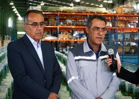 مدیرعامل پتروشیمی ایلام خبر داد:توزیع ۶۰۰ بسته معیشتی در بین خانواده‌های نیازمند
