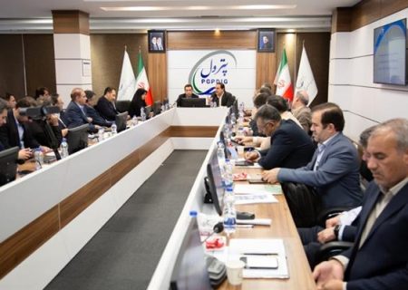 تفاهم‌نامه همکاری میان پترول و استانداری ایلام به امضا رسید